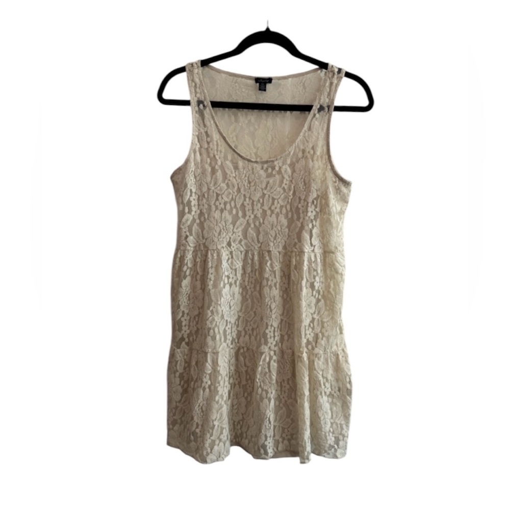 American Eagle Outfitters Cream Lace Tiered Dress Size Medium